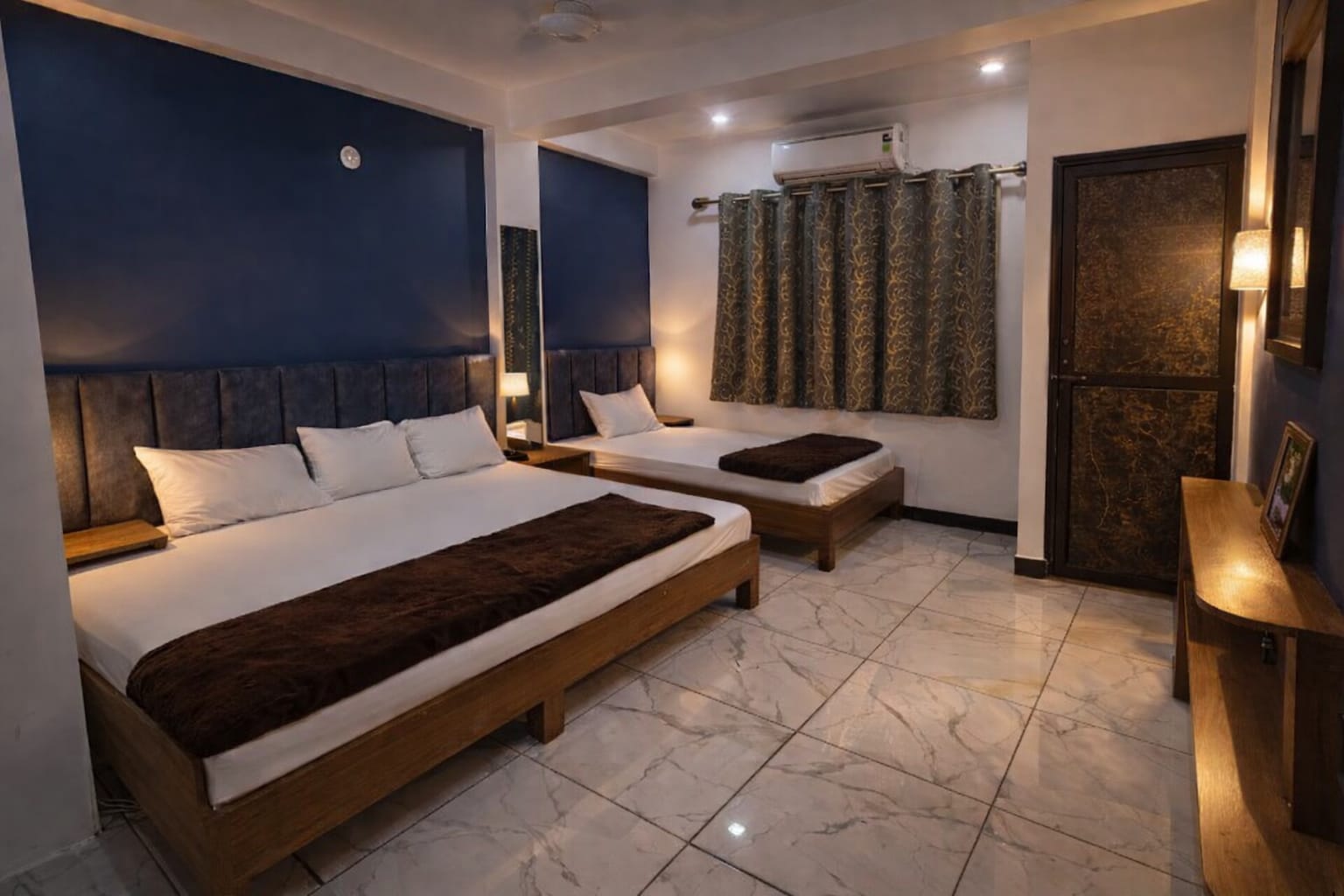 HOTEL RUKHMANI RESIDENCY - Tap to explore photos