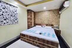 Rooms of Hotel Trivedi International 500M from The Acropolis Mall
