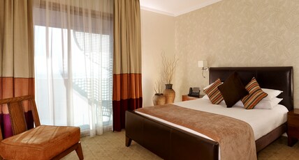 Staybridge Suites Cairo Citystars Room Type - 1 King 1 Queen 2 Bedroom Suite Smoking Staybridge Suites Cairo Citystars Room Type - 1 King 1 Queen 2 Bedroom Suite Smoking