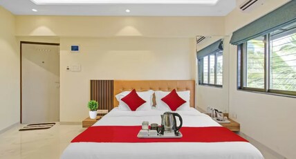 Hotel Sunrise Room Type - Deluxe Room