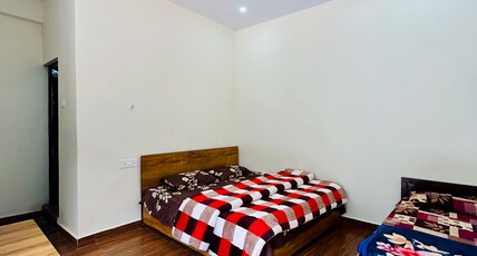 Maharaj Homestay kainchi dham Room Type - Bedroom 7