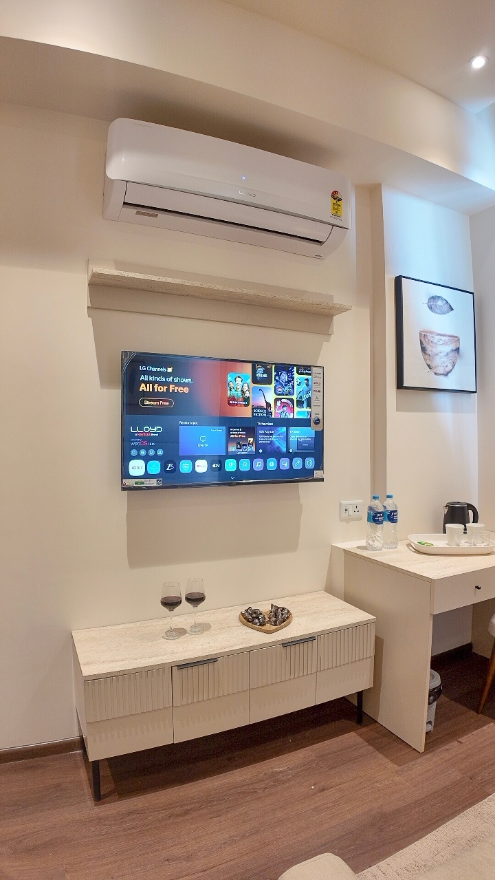 H.O.M.E. - Tap to explore photos