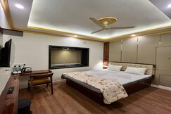 Sarai Inn Park Circus