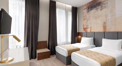 Tbilisi Chambers, Trademark Collection by Wyndham Room Type - Standard Chamber Twin, Non-Smoking