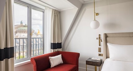 Kimpton St Honore Paris, an IHG Hotel Room Type - 1 King Bed Premium Balcony Opera View