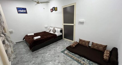 Home Available 100 mtr from the Ashvem Beach Room Type - Deluxe Room 