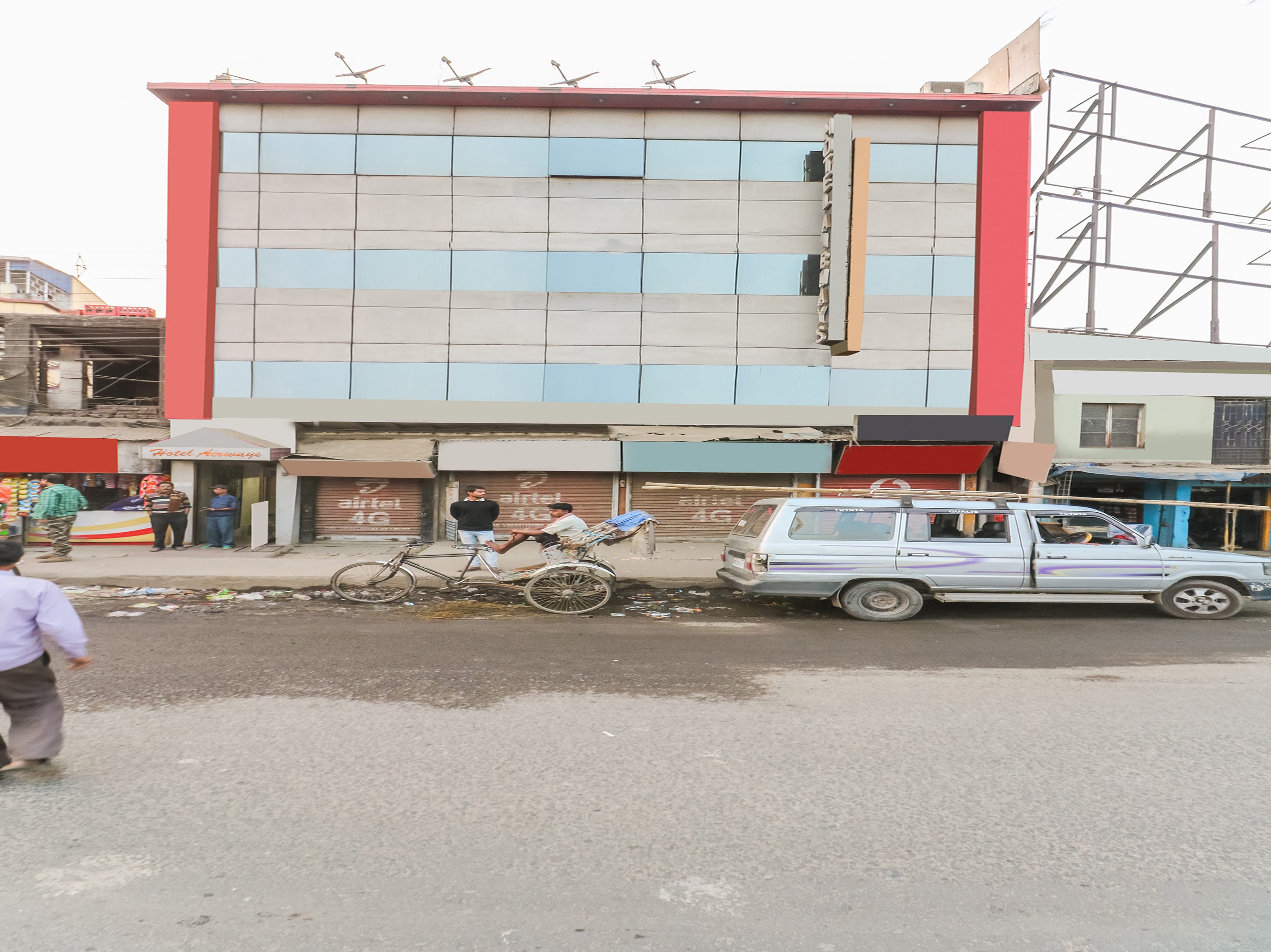 Hotel Airways - Tap to explore photos