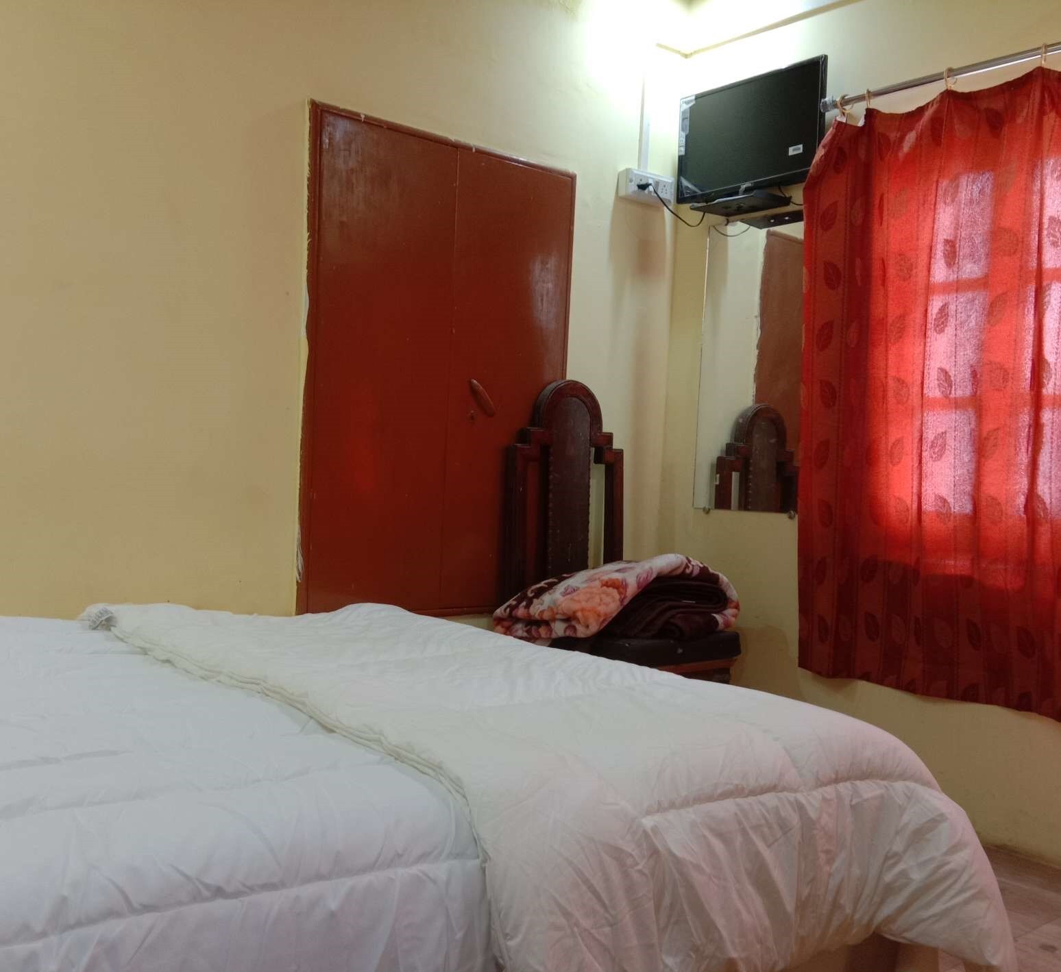 Hotel Agrahari Dham - Tap to explore photos