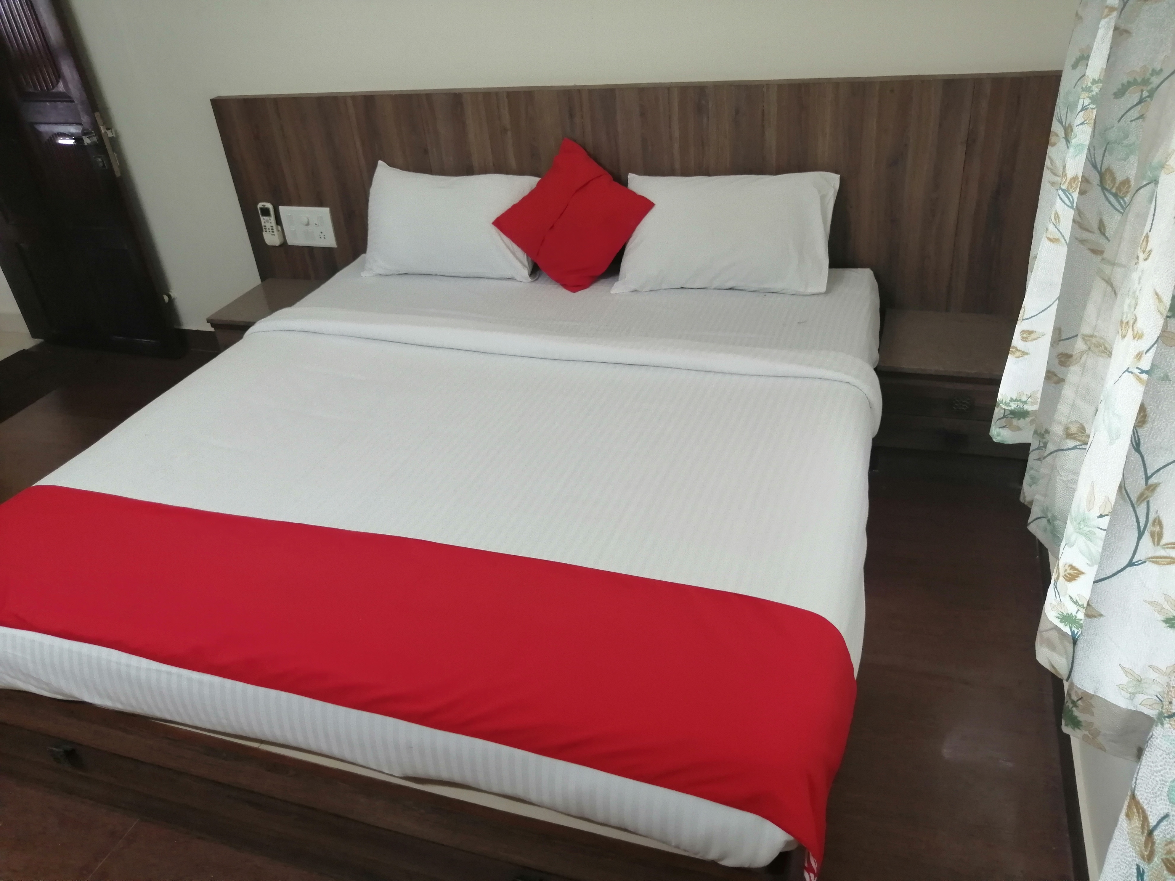 White House Homestay - Mangalore - Tap to explore photos