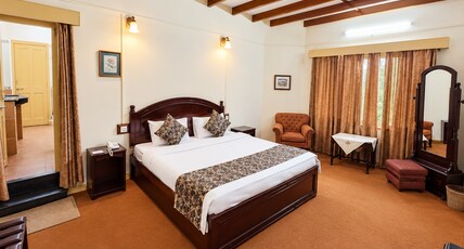 The Grand Hotel, Nainital Room Type - The Grand Suite
