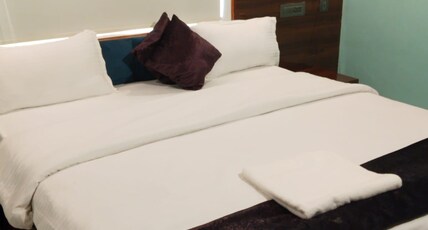 HOTEL KAVYA PALACE Room Type - Double Bed