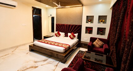 HOTEL ROCKLAND & RESTAURANT ( Gopalpura ) Room Type - Maharaja Suite Room