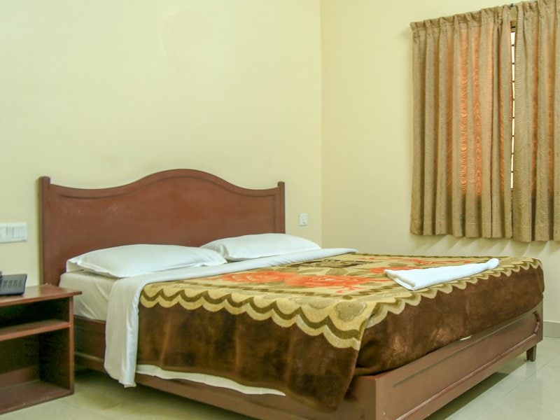 Jays Inn Homestay | Rooms & Guided Treks - Tap to explore photos