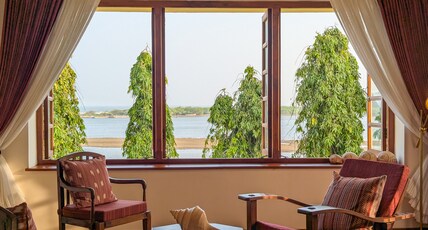 Fort St David by Luxunlock Private Villas Room Type - Thomas Parry Suite