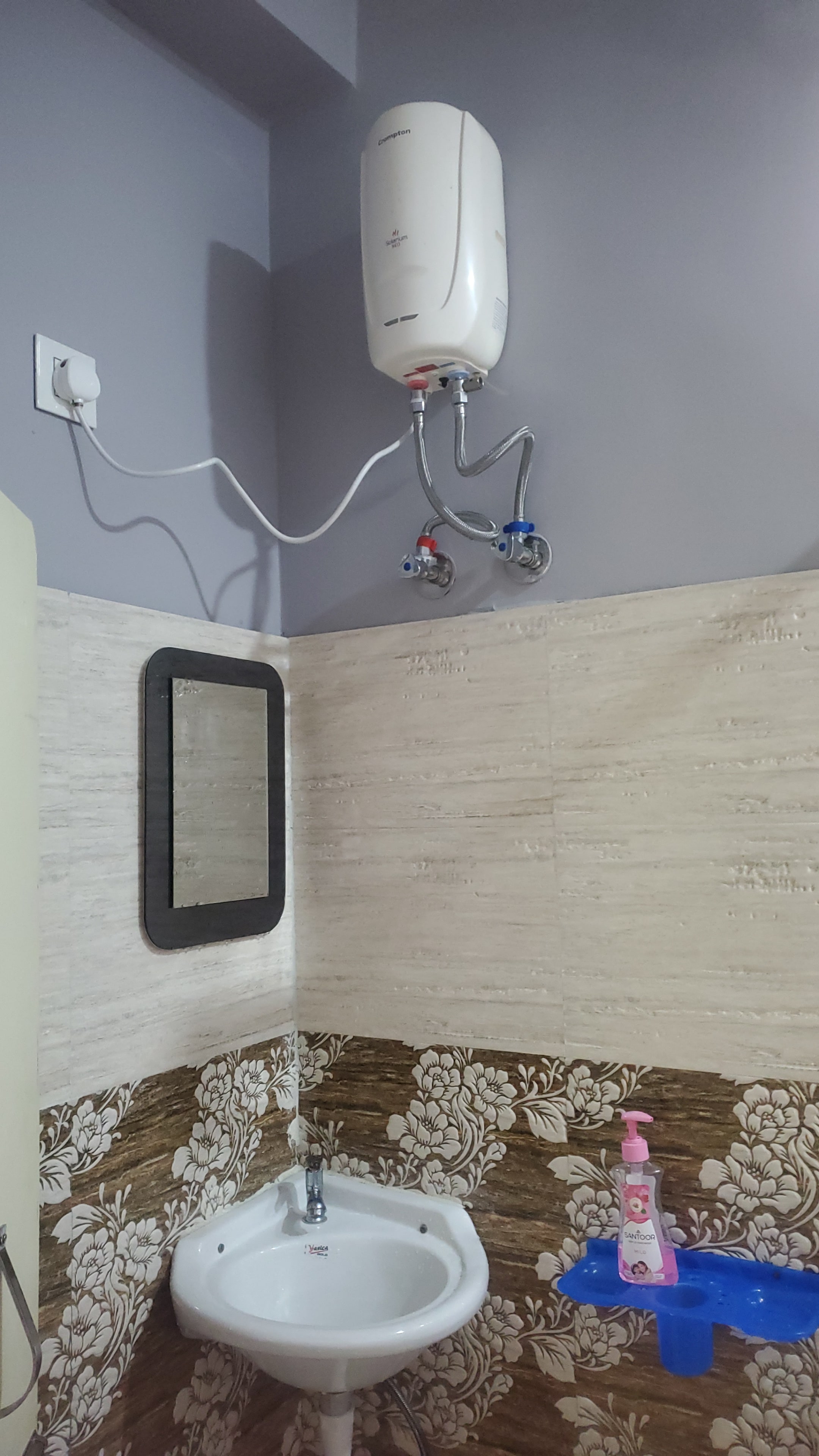 Khee Homestays - Tap to explore photos