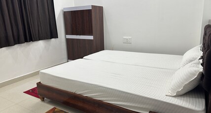 UTSAV PALACE Room Type - deluxe room