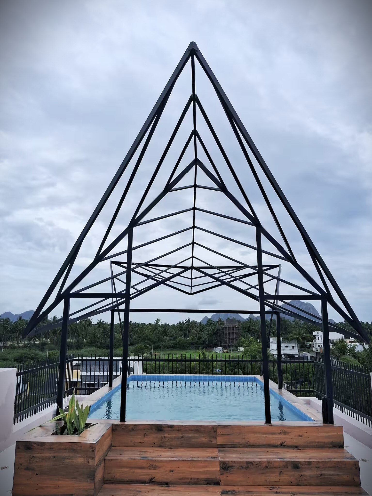 Fully furnished luxury 2BHK AC Flat at Se Grand - Tap to explore photos