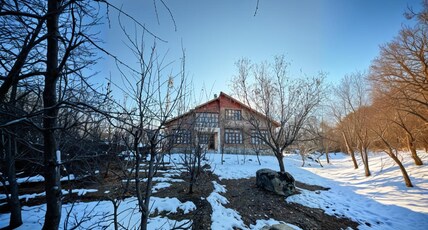 Hermanos cottage |2BR| in Budgam by Homeyhuts Room Type - Hermanos cottage |2BR| in Budgam by Homeyhuts