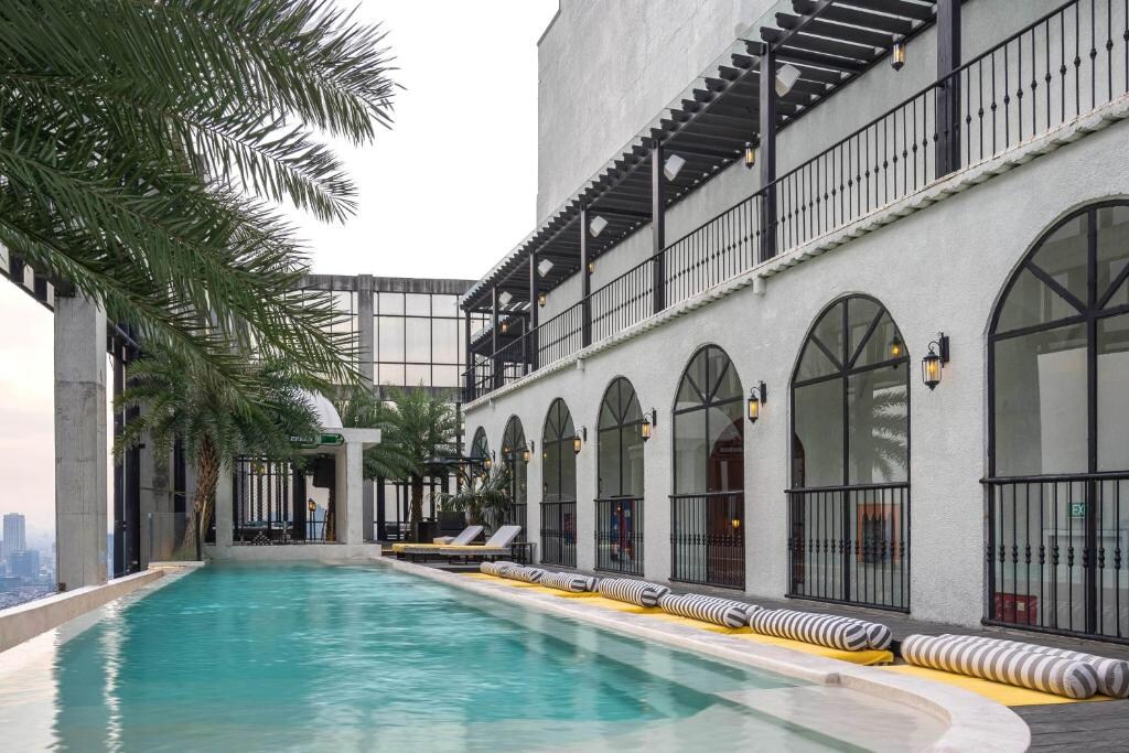 The Orient Jakarta a Royal Hideaway Hotel - Tap to explore photos