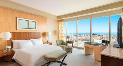 MOVENPICK HOTEL AL KHOBAR Room Type - Deluxe King