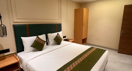 Kubo by Convivial Hotels Room Type - Superior Double Bed AC Room