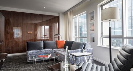 Swissotel Sydney Room Type - SIGNATURE SKYLINE SUITE, LIVING ROOM, STUDY AREA, EXECUTIVE LOUNGE ACCESS, HIGH FLOOR Swissotel Sydney Room Type - SIGNATURE SKYLINE SUITE, LIVING ROOM, STUDY AREA, EXECUTIVE LOUNGE ACCESS, HIGH FLOOR