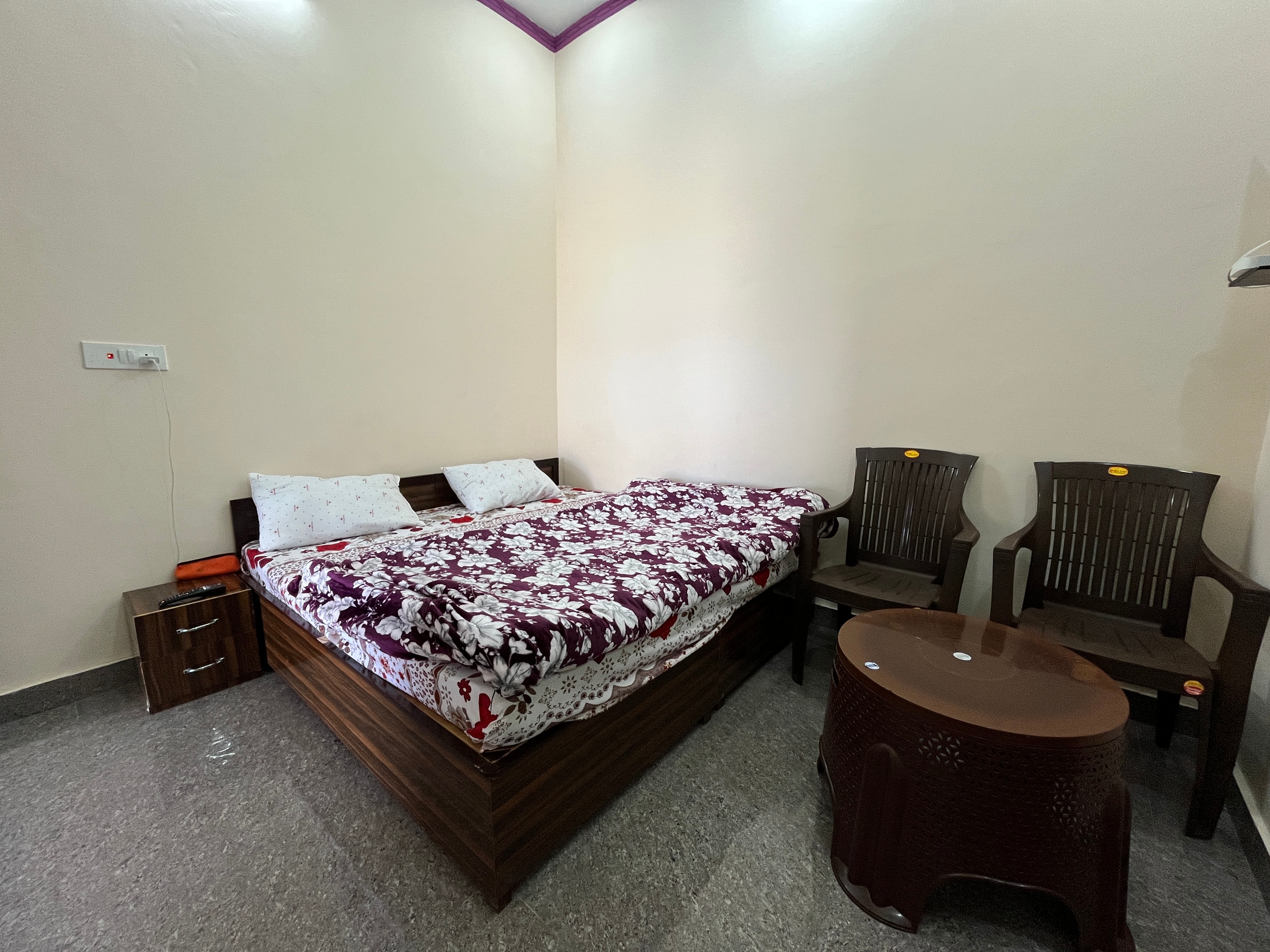 Nehra Home Stay Chakrata - Tap to explore photos