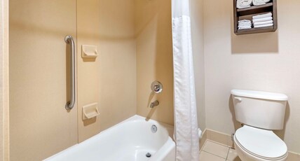 Best Western Plus Kendall Hotel & Suites Room Type - 1 King Bed, Non-Smoking, Mini-Suite, Microwave, Refrigerator, High Speed Internet Access, Full Break Best Western Plus Kendall Hotel & Suites Room Type - 1 King Bed, Non-Smoking, Mini-Suite, Microwave, Refrigerator, High Speed Internet Access, Full Break