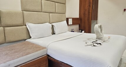 Krishna's Wood Villa Room Type - Executive Non AC Room Without Balcony