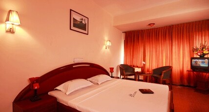 Hotel Fort Palace Room Type - Deluxe Room