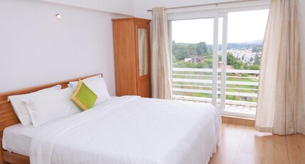 Seven Endue Delight Deluxe Rooms With Balcony Room Type - Bedroom 1