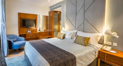 De Mandarin Room Type - Signature Room with Balcony