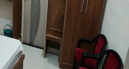 Hotel KCR Room Type - Deluxe Room - AC