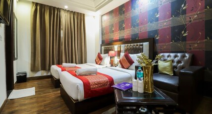 Hotel Waterfall Room Type - Deluxe Twin Bed Room