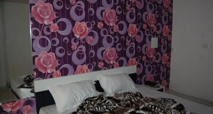 Kajal Hotel Room Type - Deluxe AC Room