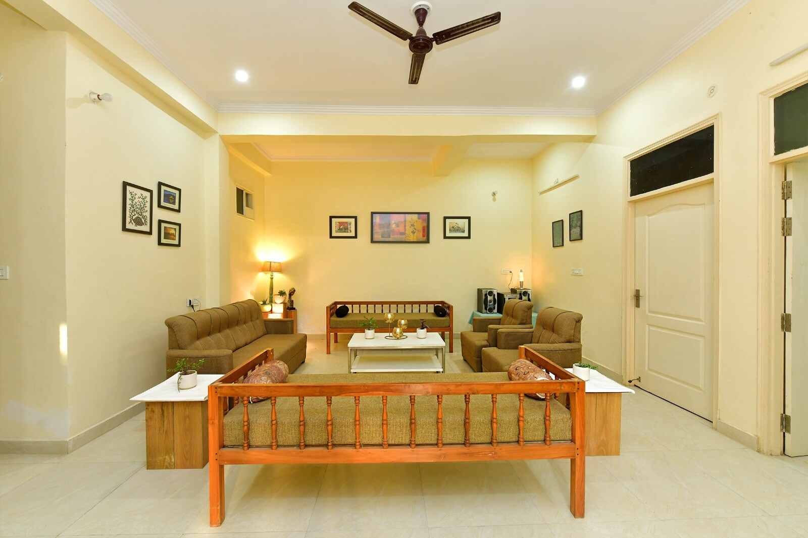 Main gallery