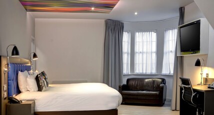 Best Western Plus Nottingham Westminster Hotel Room Type - 1 King Bed, Non-Smoking, Standard Room, Convertible Into Two Twin Beds