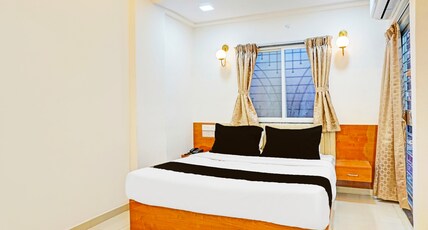 Townhouse Rising Surya Hotels Room Type - Classic