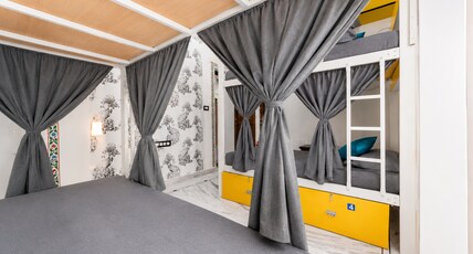 Whereabout Hostel |Rooftop Restaurant at Lake Pichola| Room Type - Superior 4 Bed Mixed Dorm
