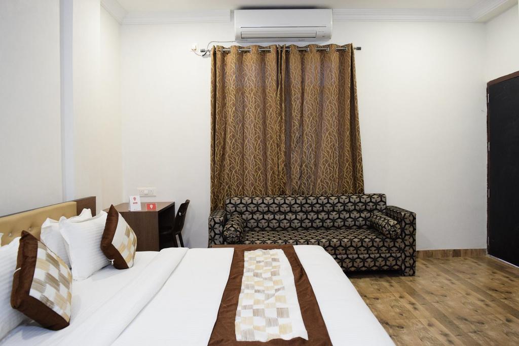 Hotel Mannat Udaipur - Tap to explore photos