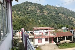 Nala Rympei Home Stay