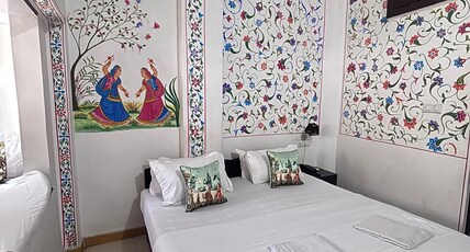 The Royal Lake View Villa Room Type - Family Room