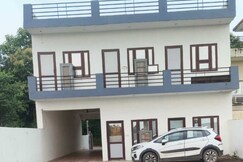 Hotel The Divine Punjabi Tadka