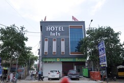 Hotel IRIS