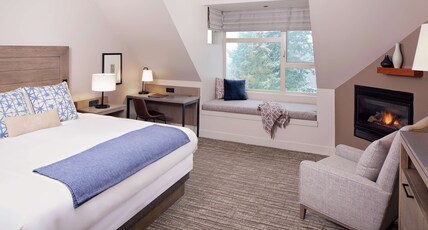 Chrysalis Inn & Spa Bellingham, Curio Collection by Hilton Room Type - 1 KING BED PARTIAL BAY VW