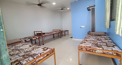 Toshi Cottage Room Type - AC Family room Mountain view