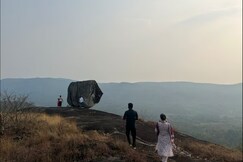 Rock&Cave-Blend Of nature&comfy