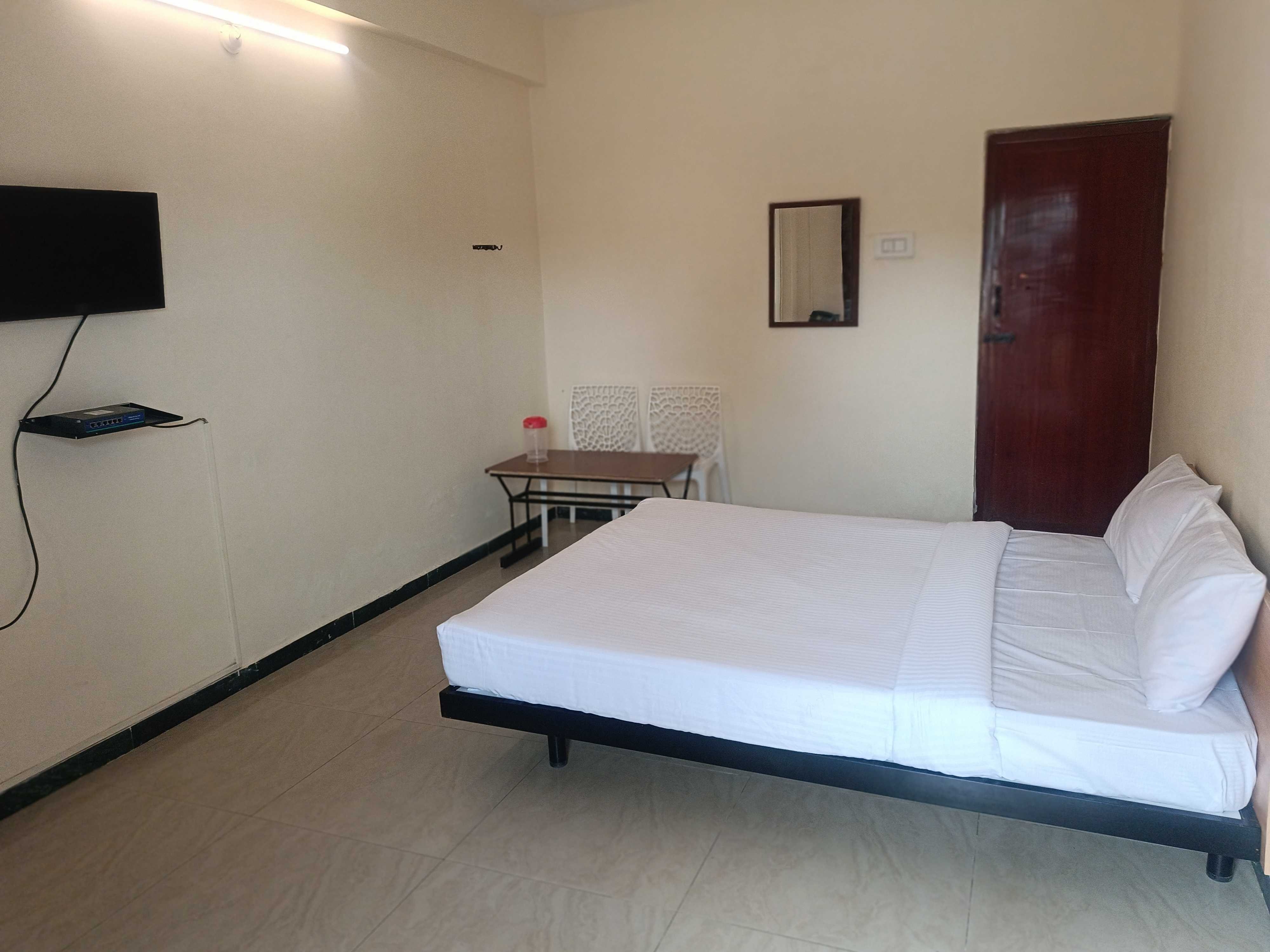 Hotel O Trident Inn - Tap to explore photos