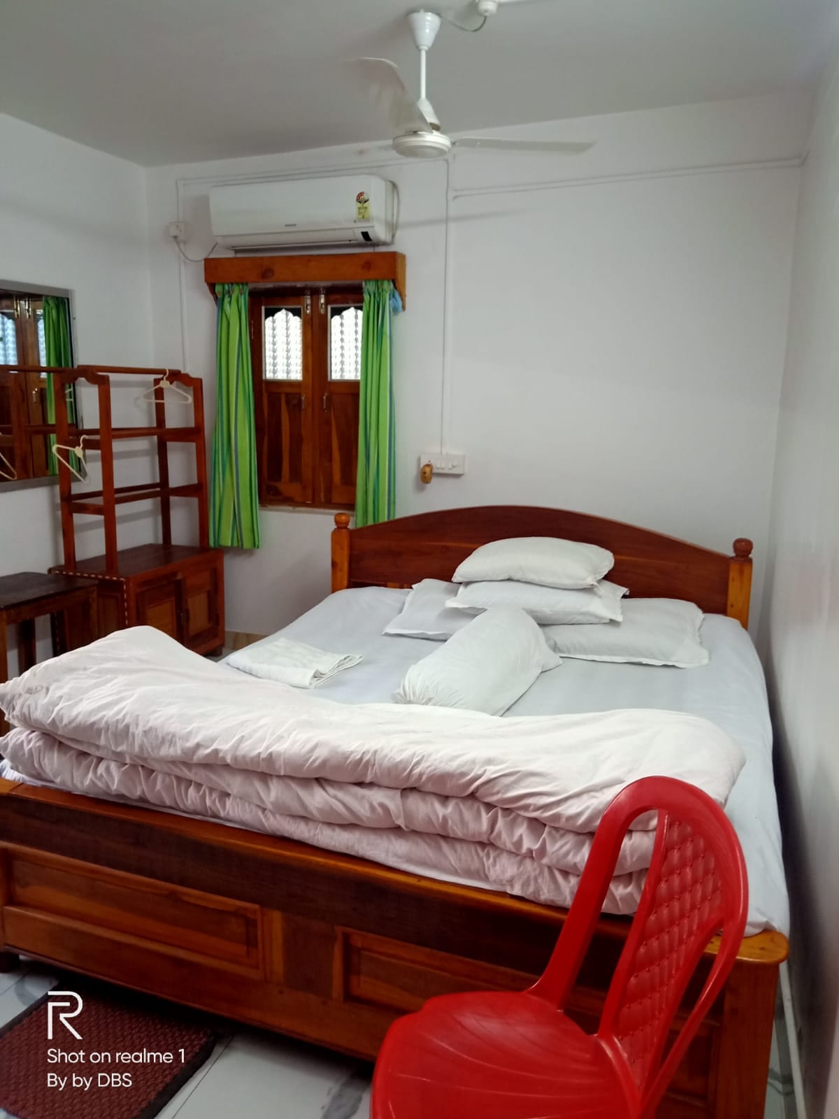 Hotel Banalata - Tap to explore photos