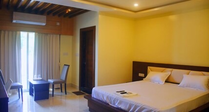 Prince Palace Room Type - SUPER DELUXE ROOM
